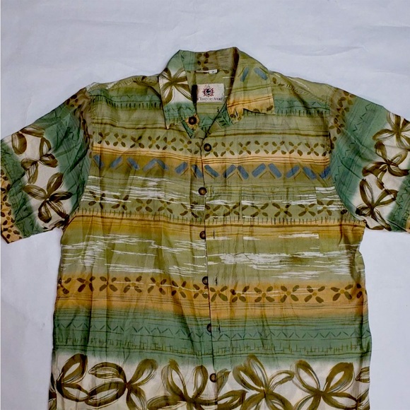 The Territory Ahead Hawaiian/Aztec  Sz M - Picture 1 of 7